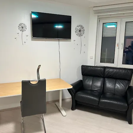 Modernes 10 In Mitte Mit 3 Schlafzimmer Апартаменты *