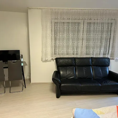 Апартаменты Modernes 10 In Mitte Mit 3 Schlafzimmer *