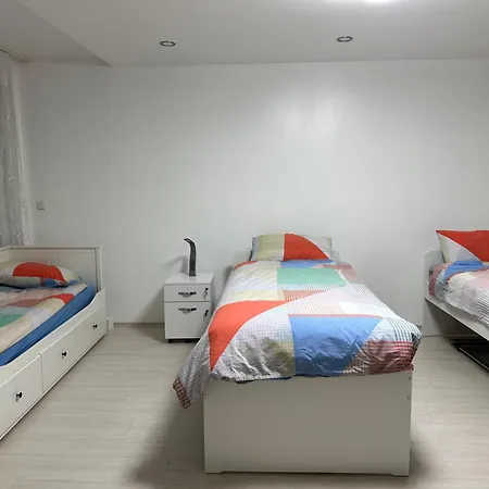 Апартаменты Modernes 10 In Mitte Mit 3 Schlafzimmer