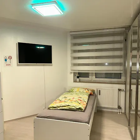 Modernes 10 In Mitte Mit 3 Schlafzimmer