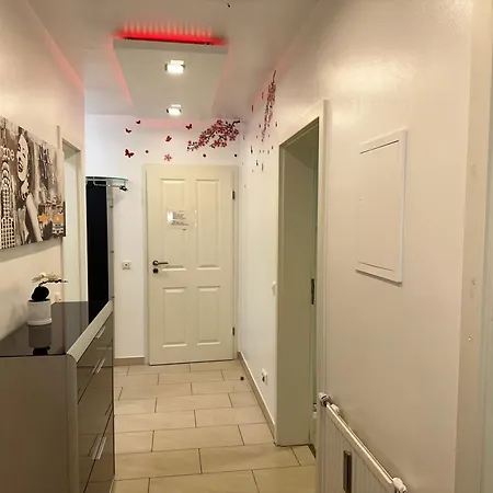Апартаменты Modernes 10 In Mitte Mit 3 Schlafzimmer *